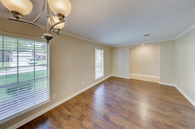 4339 Townes Forest Rd, Friendswood, TX 77546 - photo 6
