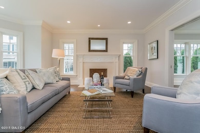 007-Living_Room-1561658-mls