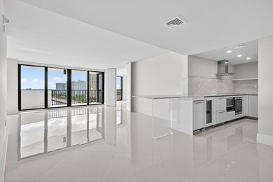 Trianon unit 1105, West Palm Beach, FL 33401 - photo 2