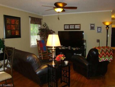 1828 Rocky Ln, Asheboro, NC 27205 - photo 2