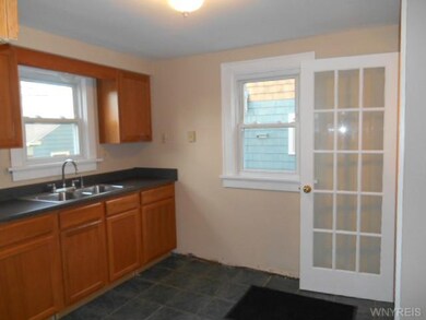 356 Bennett St, North Tonawanda, NY 14120 - photo 7