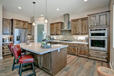 008_Kitchen