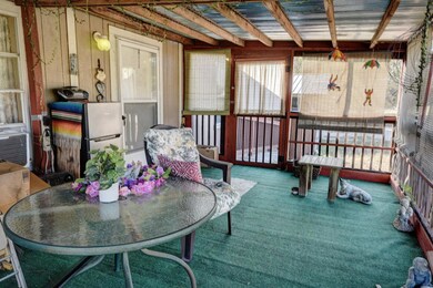 106 Lakewood Dr, Bastrop, TX 78602 - photo 6