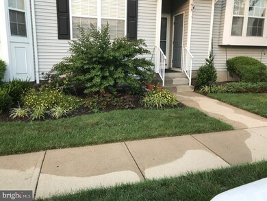 406 Blossom Cir, Dayton, NJ 08810 - photo 2