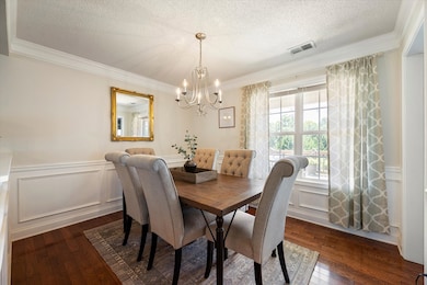 131 Peachtree Ln SE, Calhoun, GA 30701 - photo 6