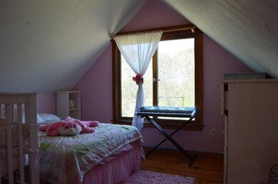 5 Marvin Ave, Vineyard Haven, MA 02568 - photo 4