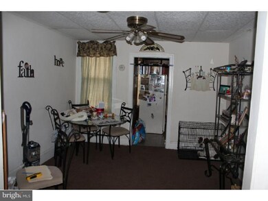 1308 E 10th St, Crum Lynne, PA 19022 - photo 6