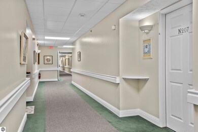 12047 S Elk Run unit N207, Traverse City, MI 49684 - photo 4