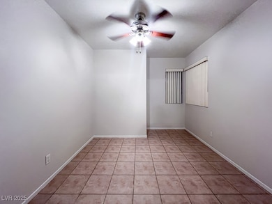 5532 Great Divide St unit 1, North Las Vegas, NV 89031 - photo 5