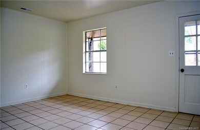 45 Tipperary Dr, Asheville, NC 28806 - photo 5