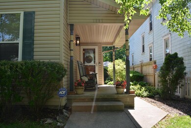 1082 Pennsylvania Ave, Columbus, OH 43201 - photo 4