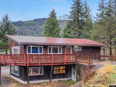 695 Sunset Dr, Ketchikan, AK 99901 - photo 4