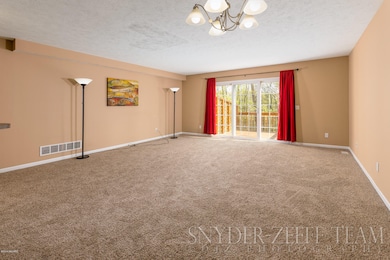 764 Four Ponds Ct SE unit 5, Byron Center, MI 49315 - photo 2