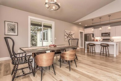 63825 Wellington St, Bend, OR 97701 - photo 7