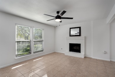 6909 Woodhue Dr unit B, Austin, TX 78745 - photo 4