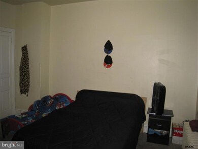 653 W Princess St, York, PA 17401 - photo 7