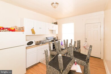 814 N Streeper St, Baltimore, MD 21205 - photo 2