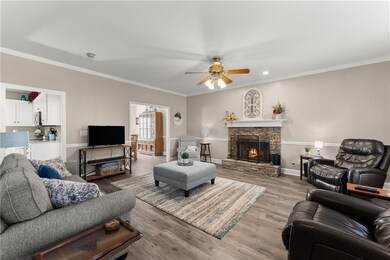 5993 Wellington Ave, Gainesville, GA 30506 - photo 4