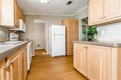 KITCHEN WITH LOADS OF CABINET STORAGE SPACE