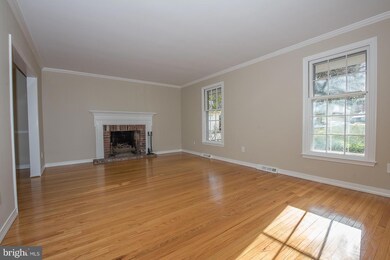 80 Woodstone Ln, Villanova, PA 19085 - photo 4