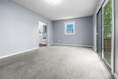 2012 Endrow Ave NE, Canton, OH 44705 - photo 6