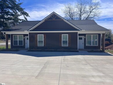 3 Park Plaza, Liberty, SC 29657 - photo 2