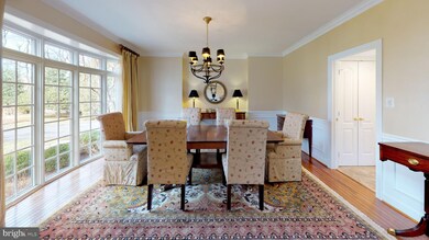 11205 Bright Pond Ln, Reston, VA 20194 - photo 6