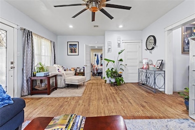 208 W Broadway, Custer City, OK 73639 - photo 7