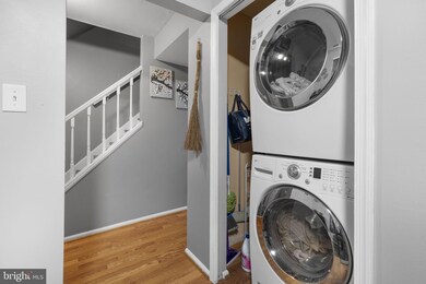 9051 Mcrae Ct, Manassas, VA 20110 - photo 5