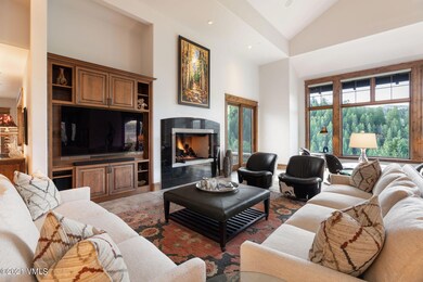 950_cordillera_way_interior_living_a