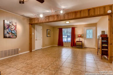 25606 Broad Oak Trail, San Antonio, TX 78255 - photo 3