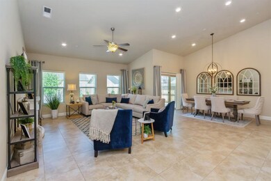 3339 N Carriage Ave, Fresno, CA 93727 - photo 3