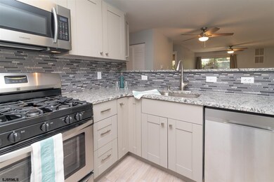 1554 Thomas Jefferson Ct unit 1554, Mays Landing, NJ 08330 - photo 4