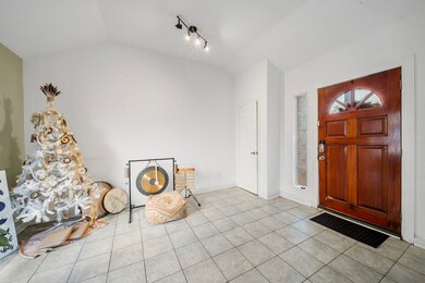 Entry has plenty of space to house an office space