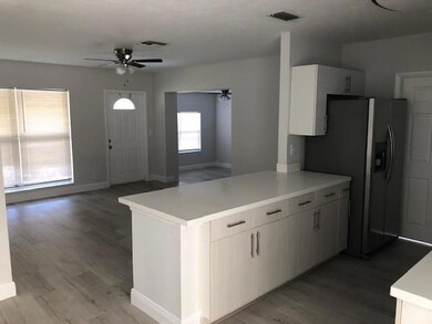 living area kitch
