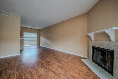 11201 Lynbrook Dr unit 3202, Houston, TX 77042 - photo 6