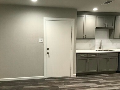 5005 Tierwester St unit 3, Houston, TX 77004 - photo 6