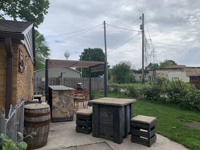 306 Maple St, Oglesby, IL 61348 - photo 5