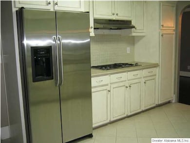 Side-by-side refrigerator to remain...tile backspl