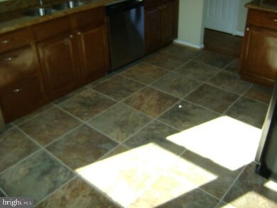 12606 Gable Ct, Fort Washington, MD 20744 - photo 2