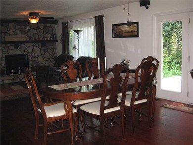 Dining Room. 