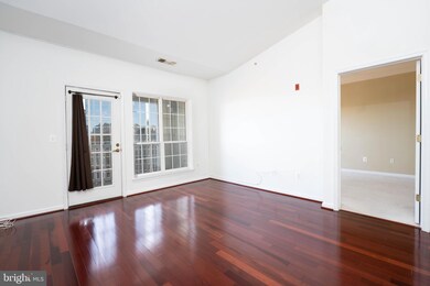 4551 Strutfield Ln unit 4425, Alexandria, VA 22311 - photo 3