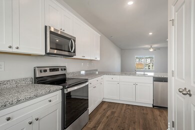 136 Harvest Cir, Dickson, TN 37055 - photo 3