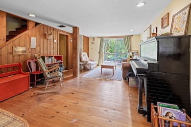 2899 W Sandgate Rd, Arlington, VT 05250 - photo 5