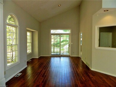 167 Royal Oak Dr, Aurora, OH 44202 - photo 5