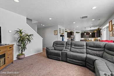 10-Living Room