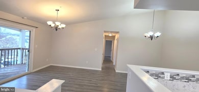 9381 Scarlet Oak Dr, Manassas, VA 20110 - photo 2