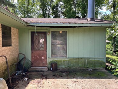 110 General Beauregard Dr, Vivian, LA 71082 - photo 5