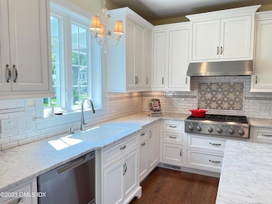 9 Center Rd, Old Greenwich, CT 06870 - photo 7