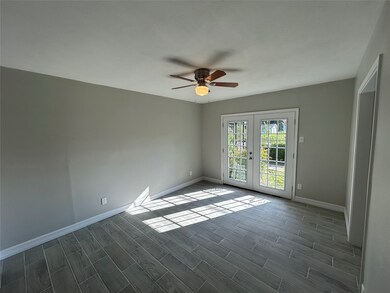 8502 Spaulding St, Houston, TX 77016 - photo 6